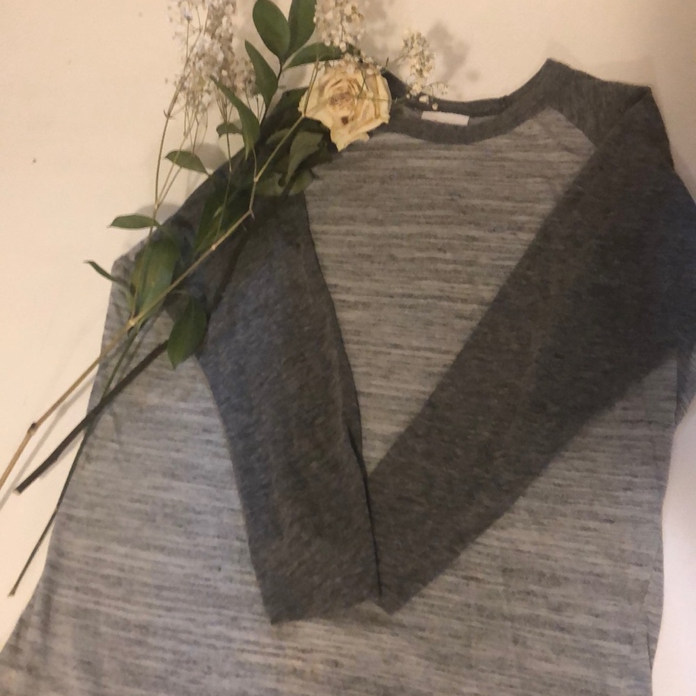 LuLaRoe quarter sleeve tee